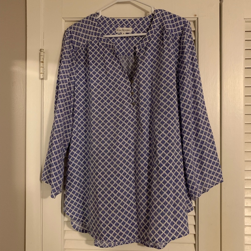 Blue and white tunic-style blouse